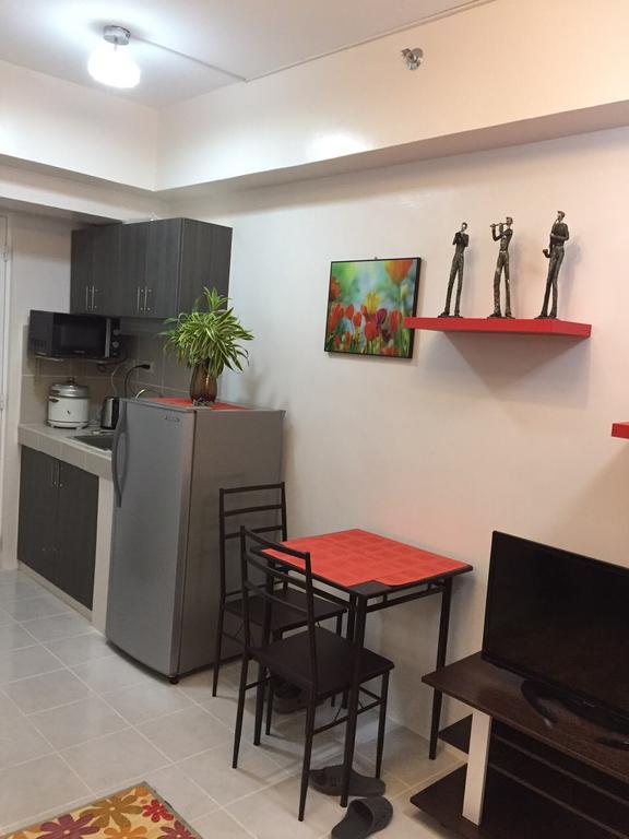 Migs Place At Tagaytay Prime Tagaytay City Exterior photo